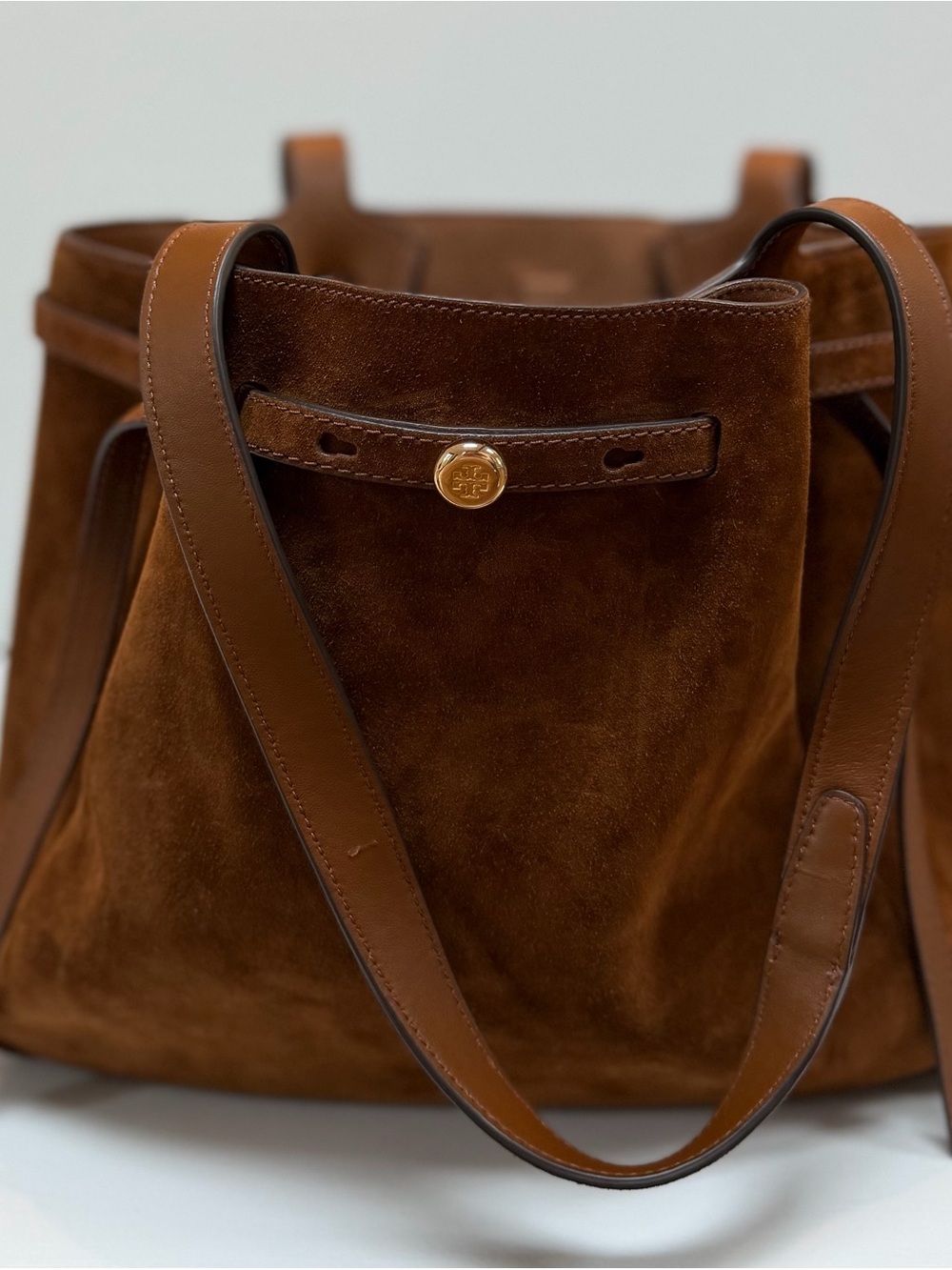Tory Burch Romy Suede Tote in Caramel